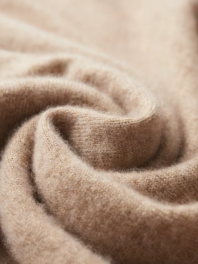 100% CASHMERE HOODED SWEATER